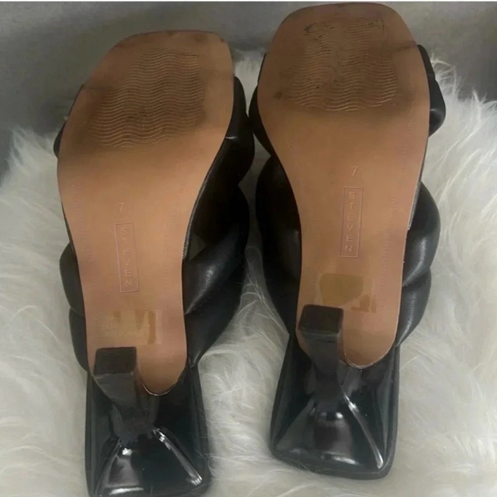 Steven New York Black Padded Knot Mule Heels Size 7 EUC Square Toe - Picture 3 of 7
